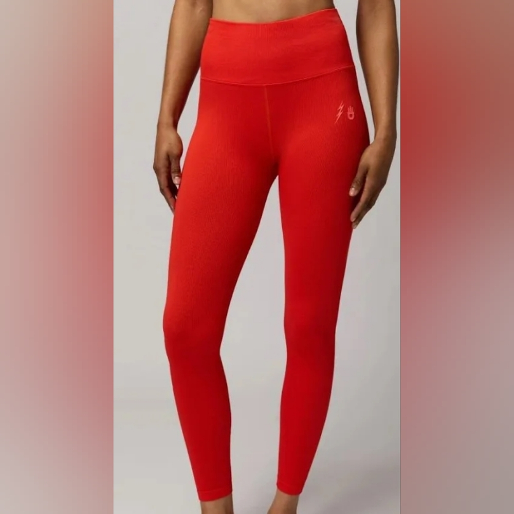 ✌️✌️ Spiritual Gangster X Kendall Toole Never Knocked Out High Rise Leggings ✌️✌